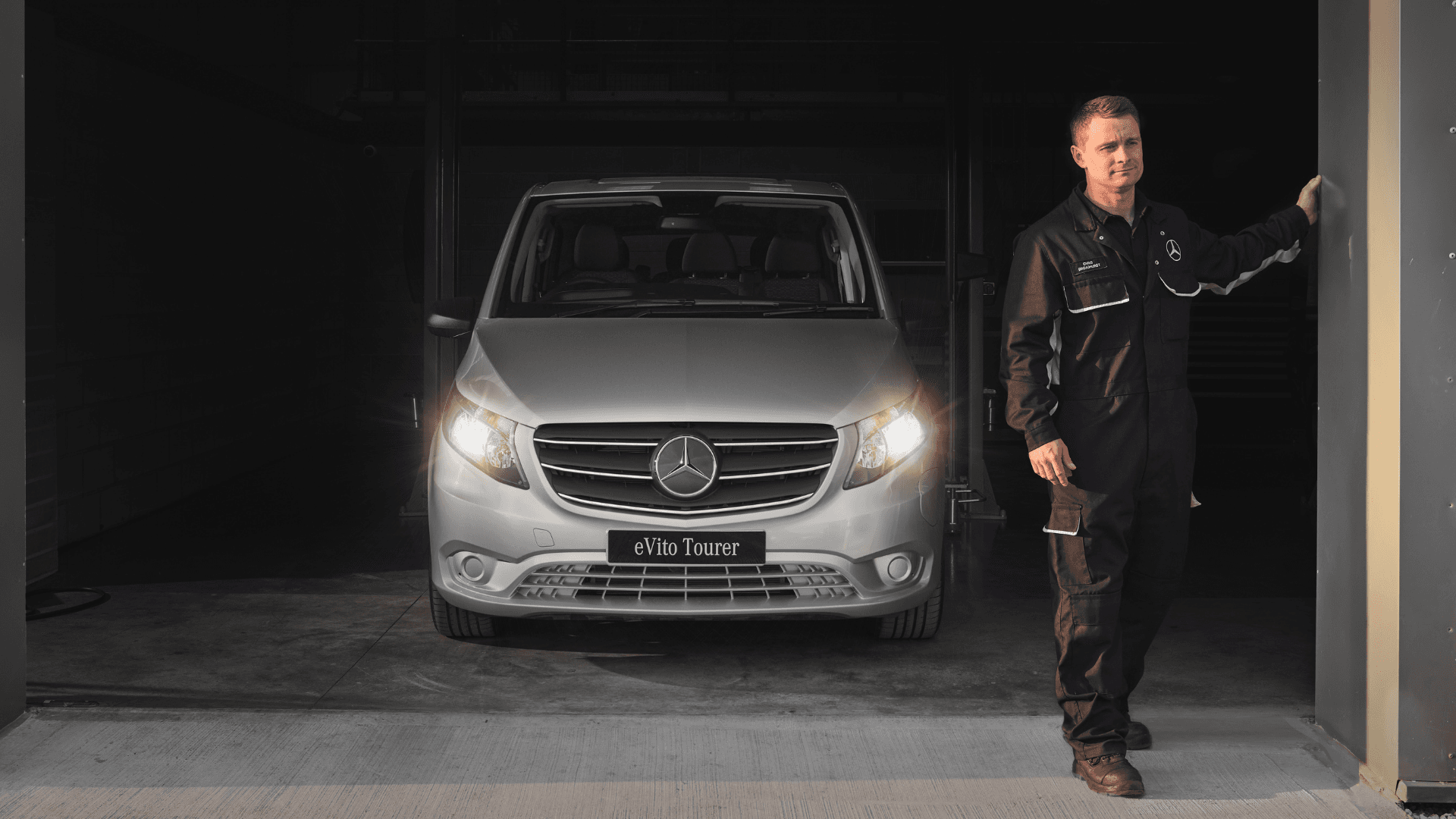 Mercedes Van Technician - Day Shift