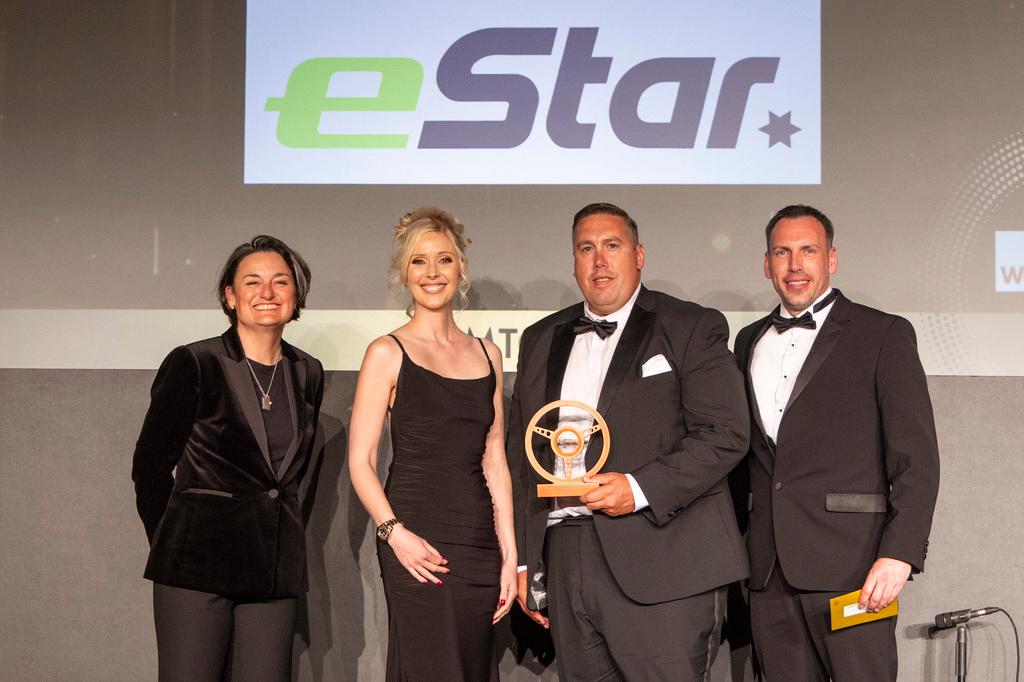 MTCV CV Dealer Award
